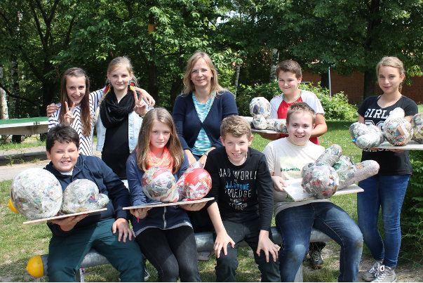 Abschiedsfoto mit Frau Scheele im Juli 2014 Abschiedsfoto